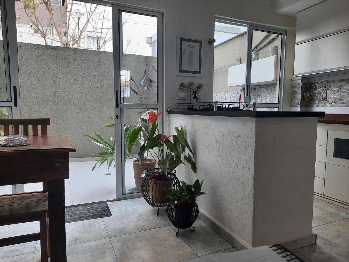 Charmosa Casa Em Condominio Com Quintal Casa de férias